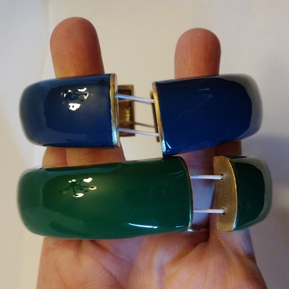 SOLD!! Vintage Bundle of 6 Beautiful Bangle & Cuff Bracelets! - Picture 12 of 12